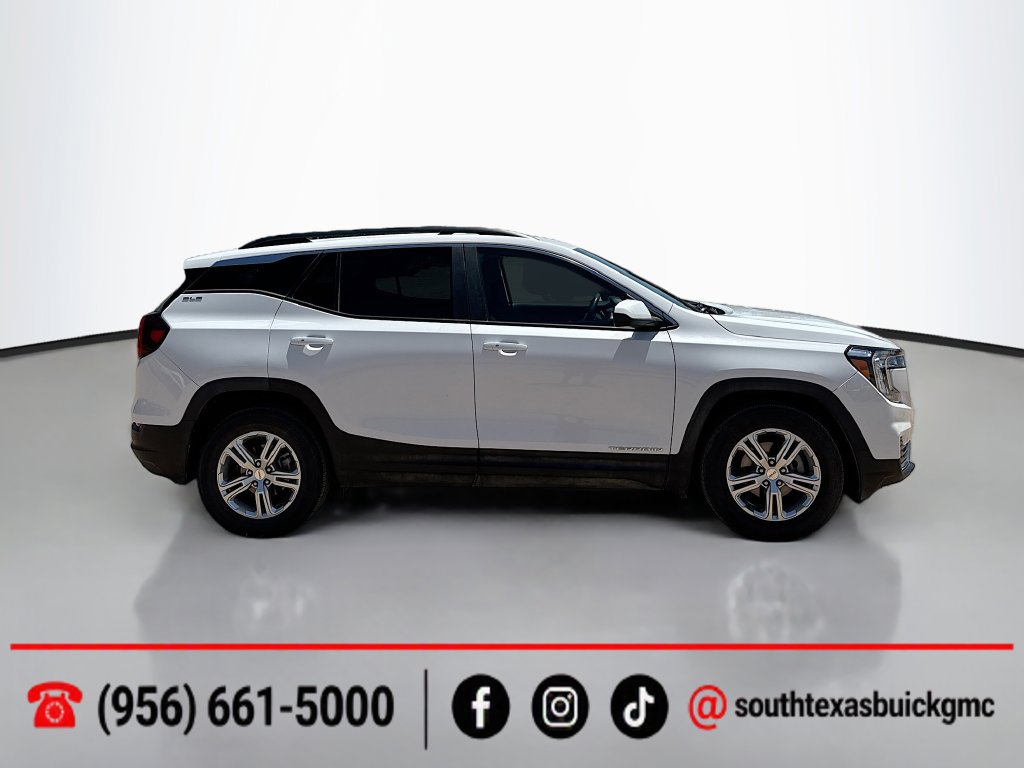 Used 2022 GMC Terrain SLE w/ Driver Convenience Package FWD image 9
