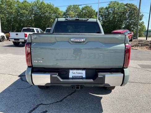 Used 2024 Toyota Tundra Limited AWD/4WD image 24