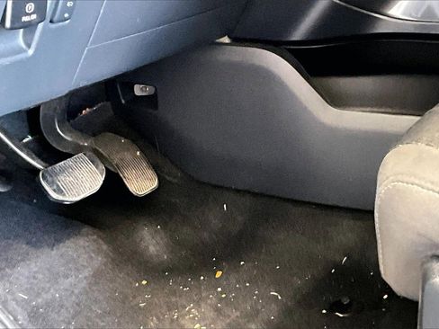 Used 2023 Ford F150 XLT w/ Equipment Group 302A High image 22