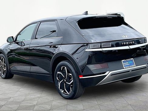 Certified 2023 Hyundai Ioniq 5 SEL RWD image 6