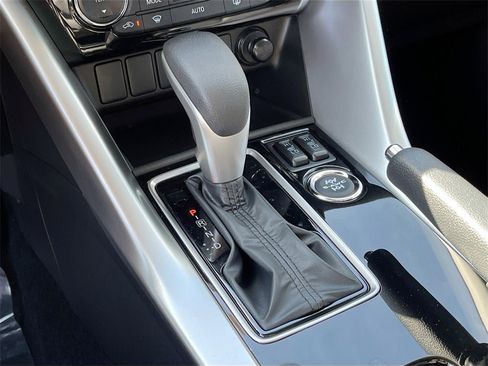 New 2026 Mitsubishi Eclipse Cross LE image 16