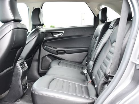 Used 2021 Ford Edge SEL w/ Convenience Package FWD image 21