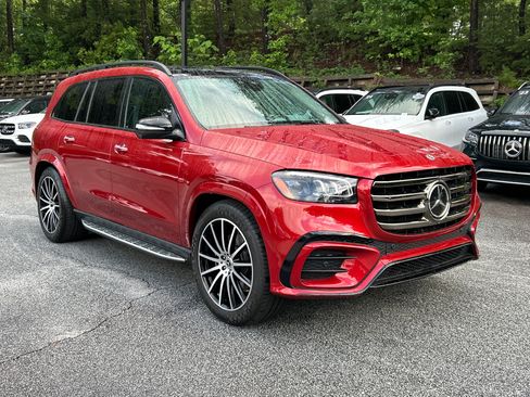 Certified 2024 Mercedes-Benz GLS 450 4MATIC image 4