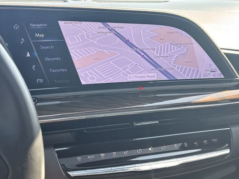 Used 2024 Cadillac Escalade Sport Platinum image 24