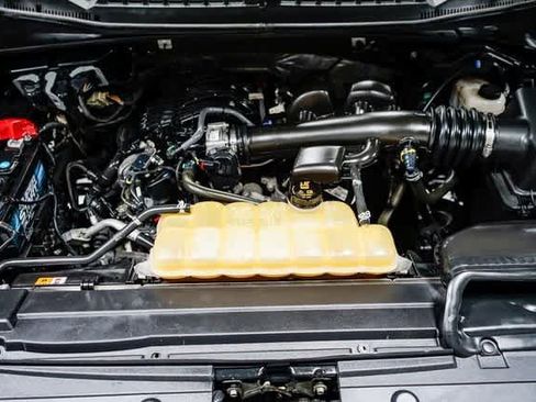 Used 2019 Ford F150 XLT w/ Equipment Group 302A Luxury image 27