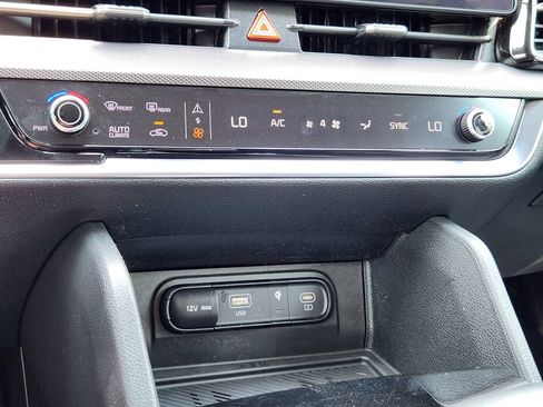 Used 2024 Kia Sportage SX AWD/4WD image 10