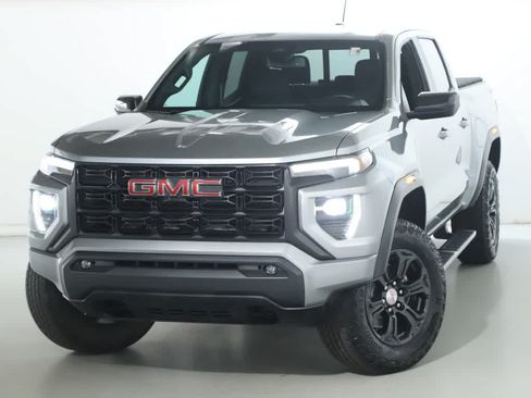 Used 2023 GMC Canyon Elevation w/ Convenience Package AWD/4WD image 2