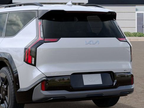 New 2026 Kia EV9 GT-Line AWD/4WD image 13