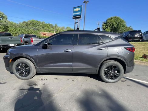 Used 2021 Chevrolet Blazer LT FWD image 8