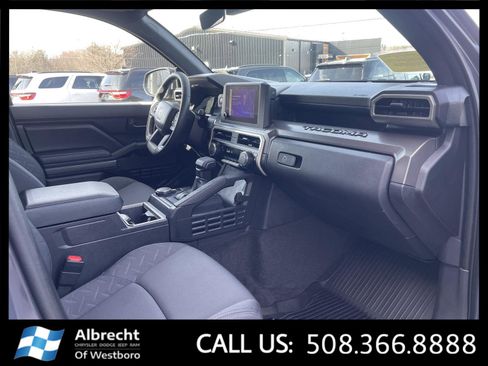 Used 2024 Toyota Tacoma SR5 AWD/4WD image 19