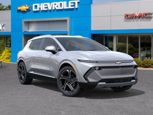 New 2025 Chevrolet Equinox EV LT w/ Convenience Package II image 7