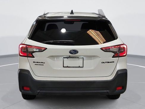 Used 2023 Subaru Outback Onyx Edition AWD/4WD image 6