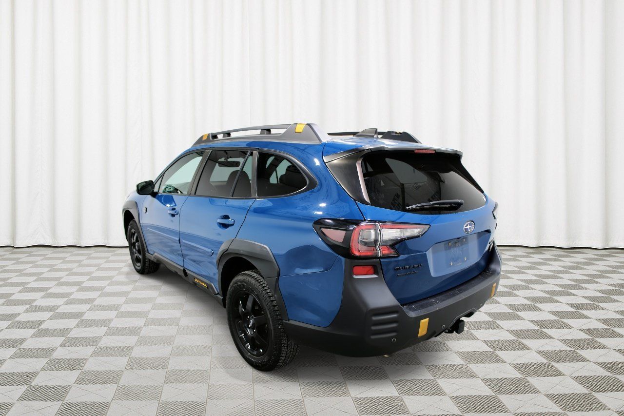 Used 2022 Subaru Outback Wilderness AWD/4WD image 5