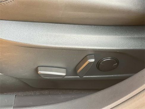 Certified 2022 Ford Mustang Mach-E GT image 21