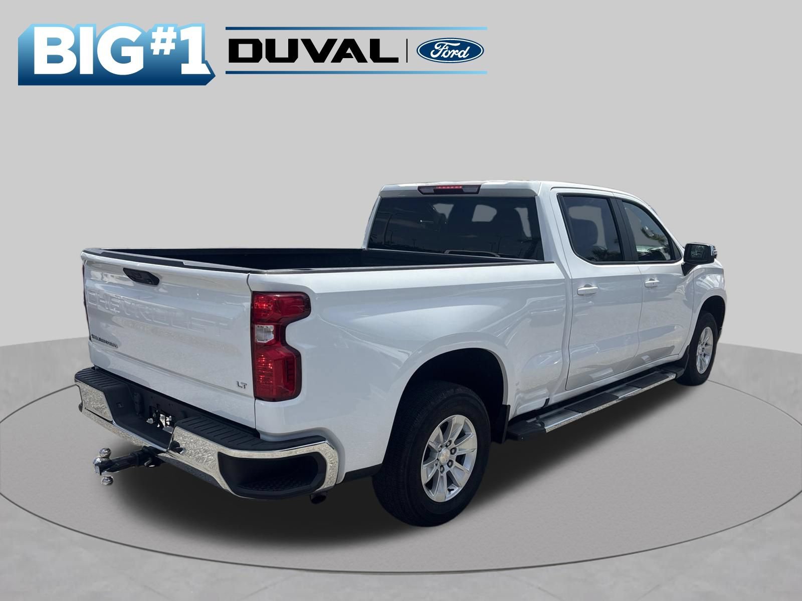 Used 2024 Chevrolet Silverado 1500 LT w/ Protection Package RWD image 2