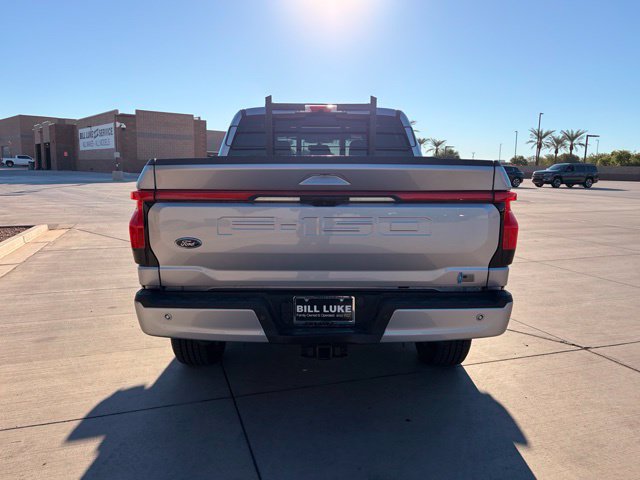 Used 2022 Ford F150 Lightning Lariat AWD/4WD image 8