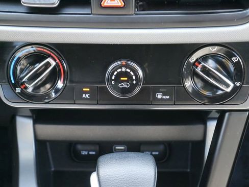 Used 2024 Kia Seltos LX image 18