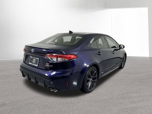 Used 2024 Toyota Corolla SE w/ SE Package AWD/4WD image 34