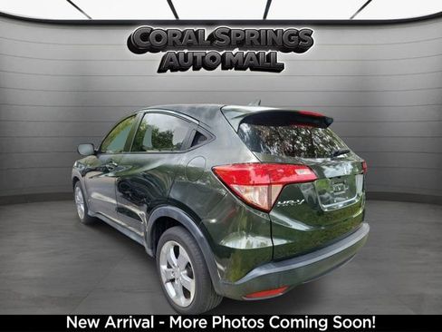 Used 2018 Honda HR-V LX image 3