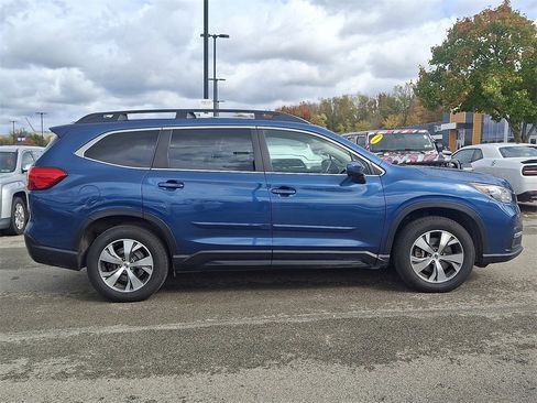 Used 2022 Subaru Ascent Premium w/ Convenience Package image 7