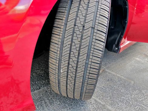 Used 2018 Toyota Camry XSE image 32