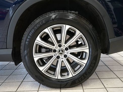 Used 2024 Mercedes-Benz GLC 300 4MATIC image 63