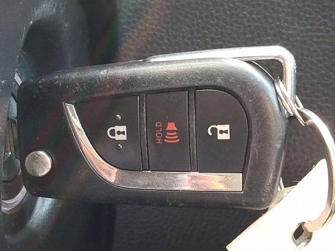 Certified 2022 Toyota RAV4 LE image 23