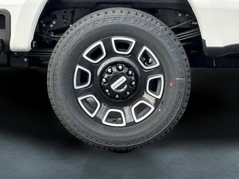 New 2026 Ford F250 Platinum AWD/4WD image 32