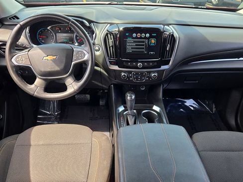 Used 2018 Chevrolet Traverse LT AWD/4WD image 29