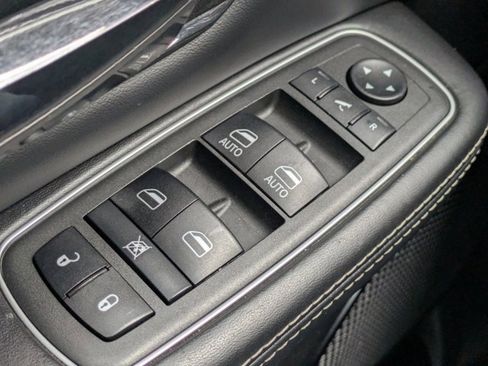 Used 2022 RAM 1500 Limited w/ Body Color Bumper Group image 24