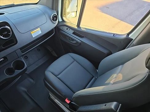 New 2026 Mercedes-Benz Sprinter 2500 image 19