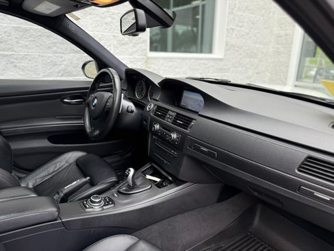 Used 2011 BMW M3 Sedan RWD image 30
