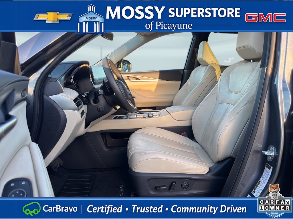 Used 2024 INFINITI QX60 Luxe w/ Performance Audio Package FWD image 12