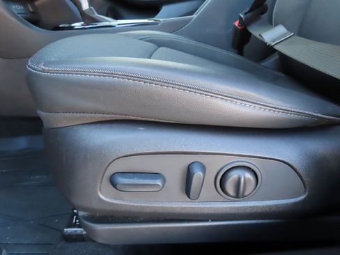 Certified 2023 Buick Encore GX Select w/ Experience Buick Package image 7