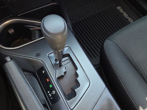 Used 2018 Toyota RAV4 LE image 26