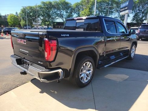 Used 2019 GMC Sierra 1500 SLT w/ SLT Premium Package AWD/4WD image 11