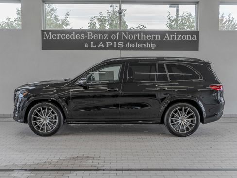 New 2026 Mercedes-Benz GLS 450 4MATIC image 2
