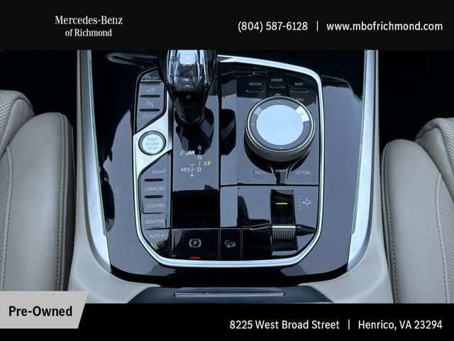 Used 2020 BMW X7 M50i w/ Dynamic Handling Package AWD/4WD image 21