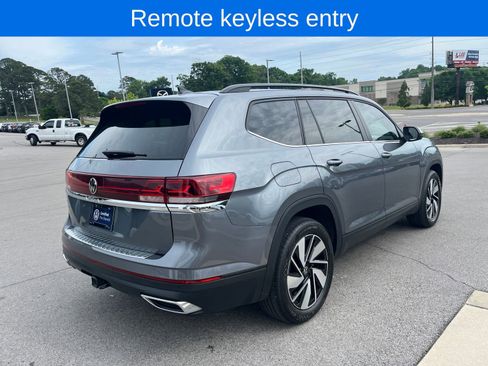 Used 2024 Volkswagen Atlas SE FWD image 6