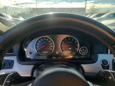 Used 2015 BMW M5 image 28