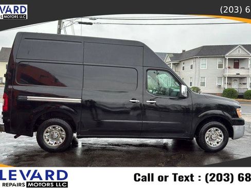 Used 2014 Nissan NV 2500 SV w/ V8 Appearance Package RWD image 8