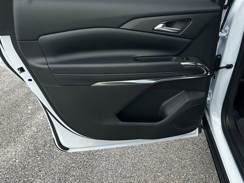 New 2026 Chevrolet Traverse Z71 w/ Driver Confidence Package image 35