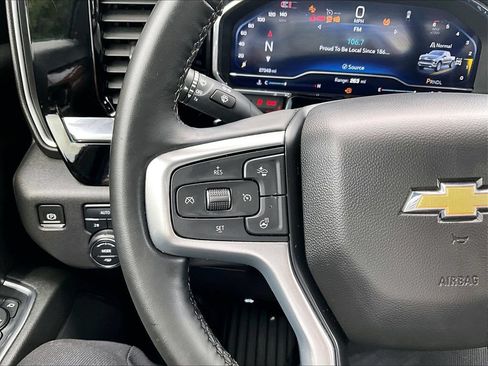 Used 2024 Chevrolet Silverado 1500 LT AWD/4WD image 23
