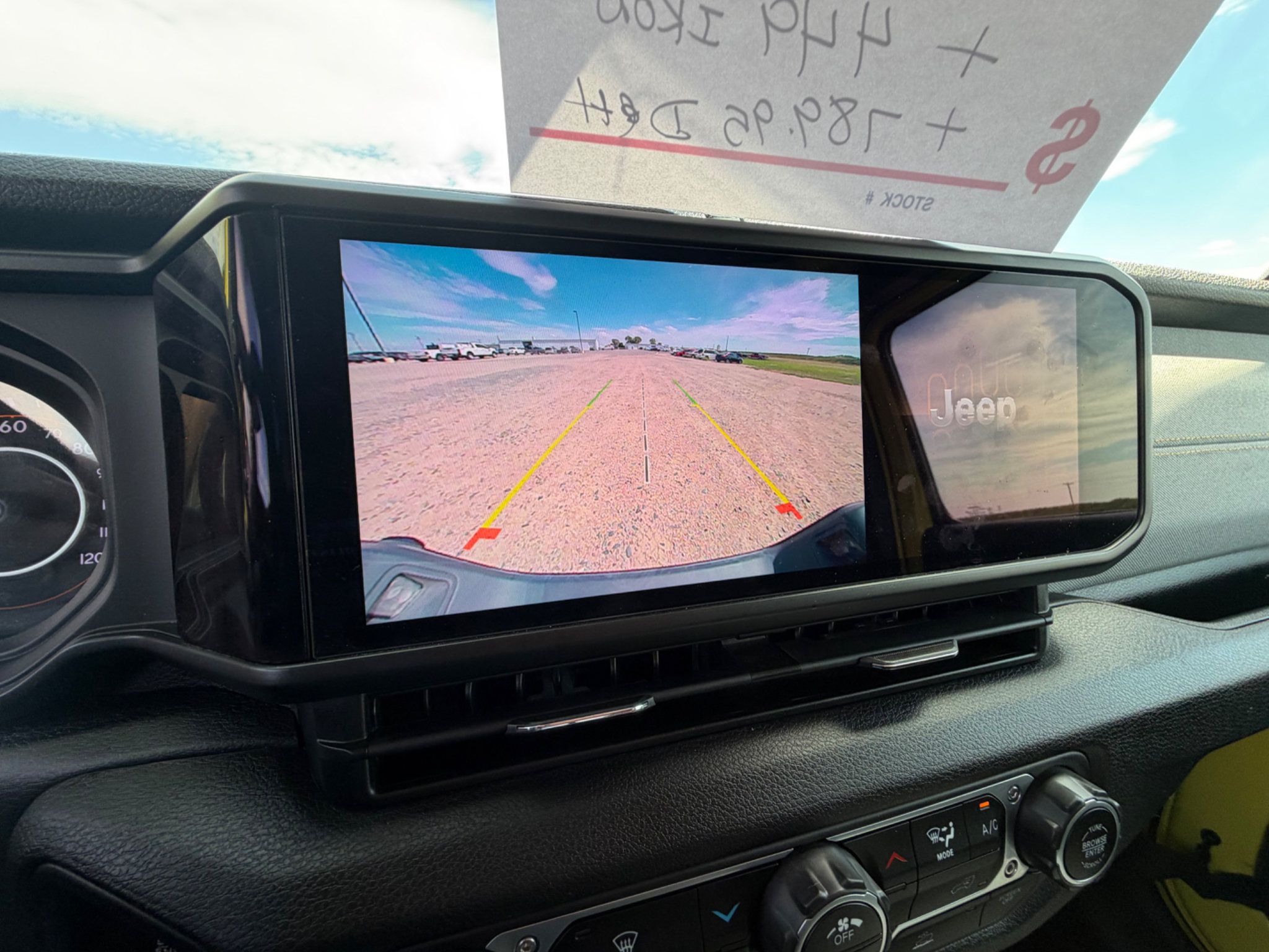Used 2024 Jeep Gladiator Sport AWD/4WD image 24