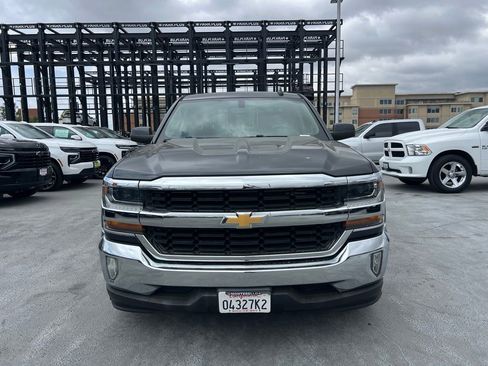Used 2018 Chevrolet Silverado 1500 LT w/ All Star Edition RWD image 2