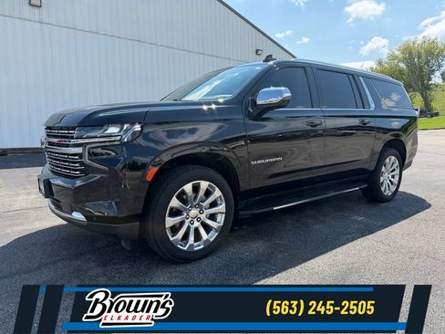 Used 2021 Chevrolet Suburban Premier w/ Premium Package AWD/4WD image 1