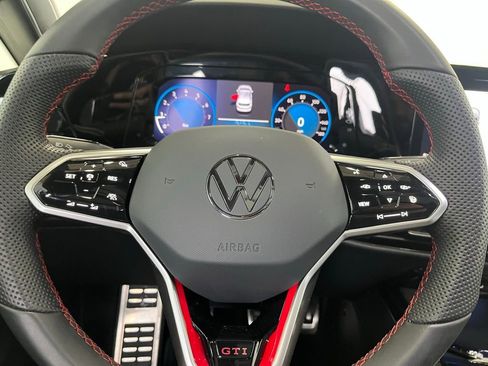 Certified 2024 Volkswagen GTI Autobahn image 21