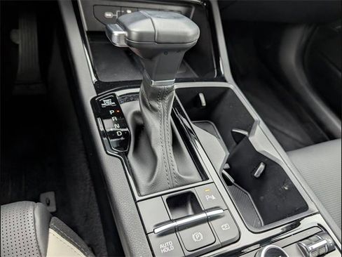 Certified 2025 Kia K5 GT-Line image 13