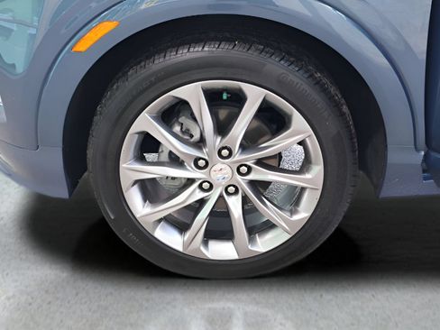 Used 2025 Buick Encore GX Avenir w/ Avenir Technology Package FWD image 26