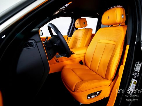 New 2026 Rolls-Royce Cullinan AWD/4WD image 13